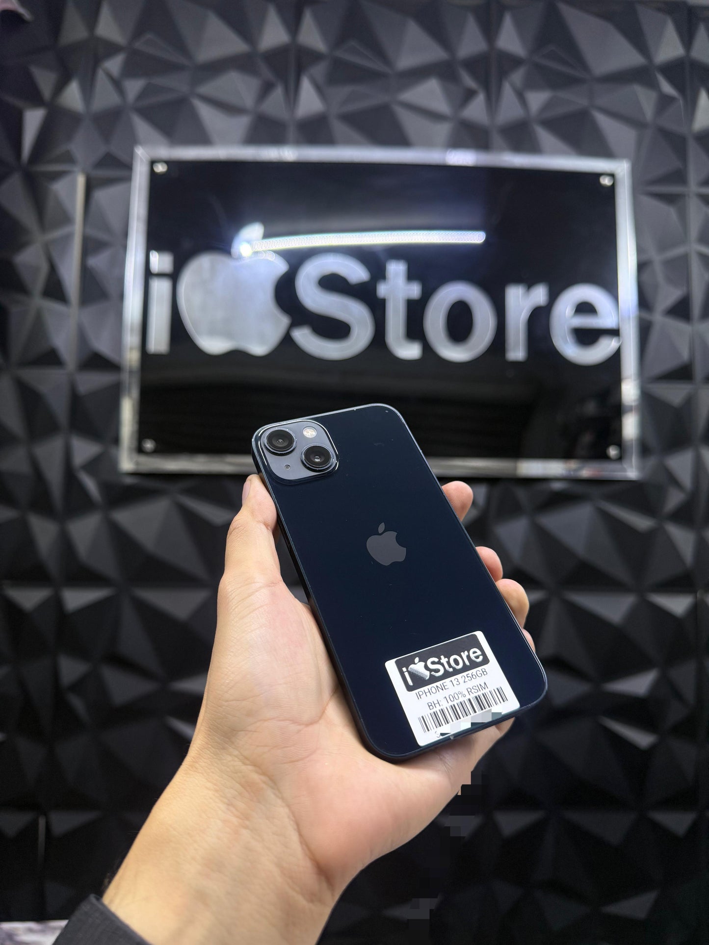 iPhone 13