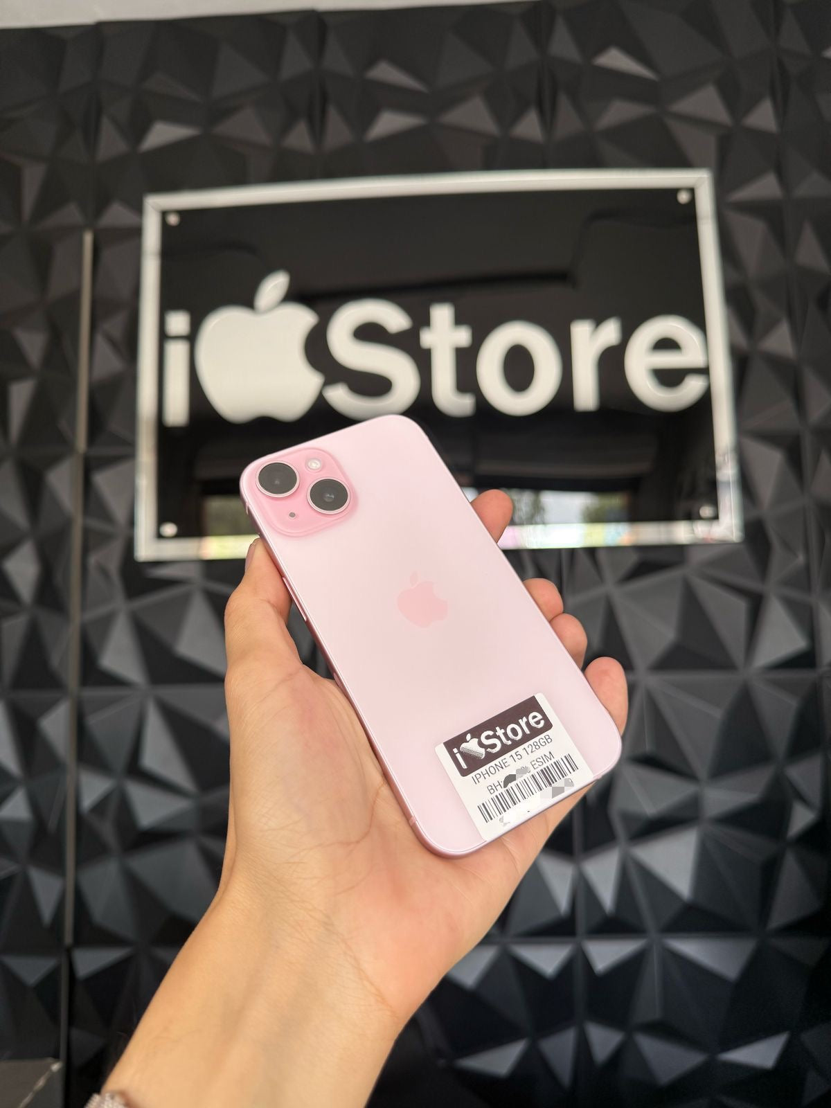 iPhone 15