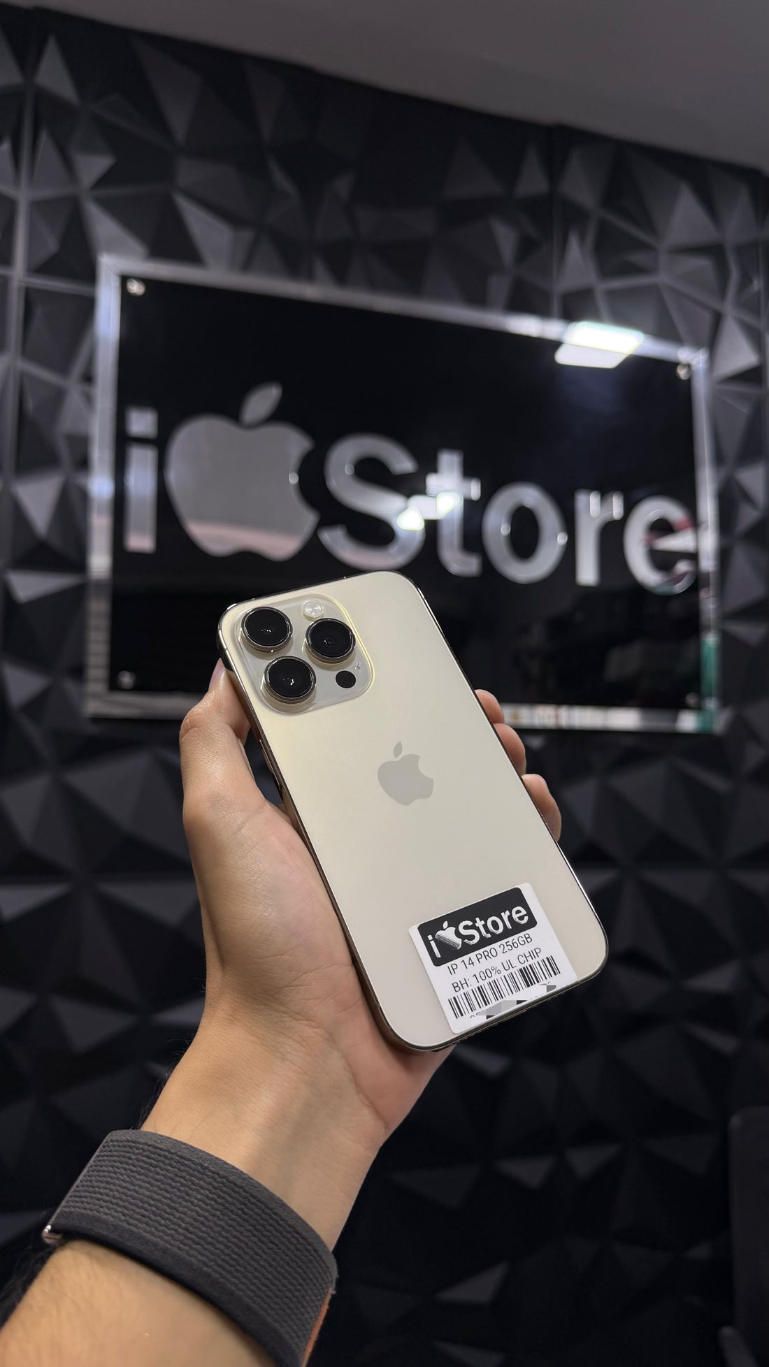 iPhone 14 Pro