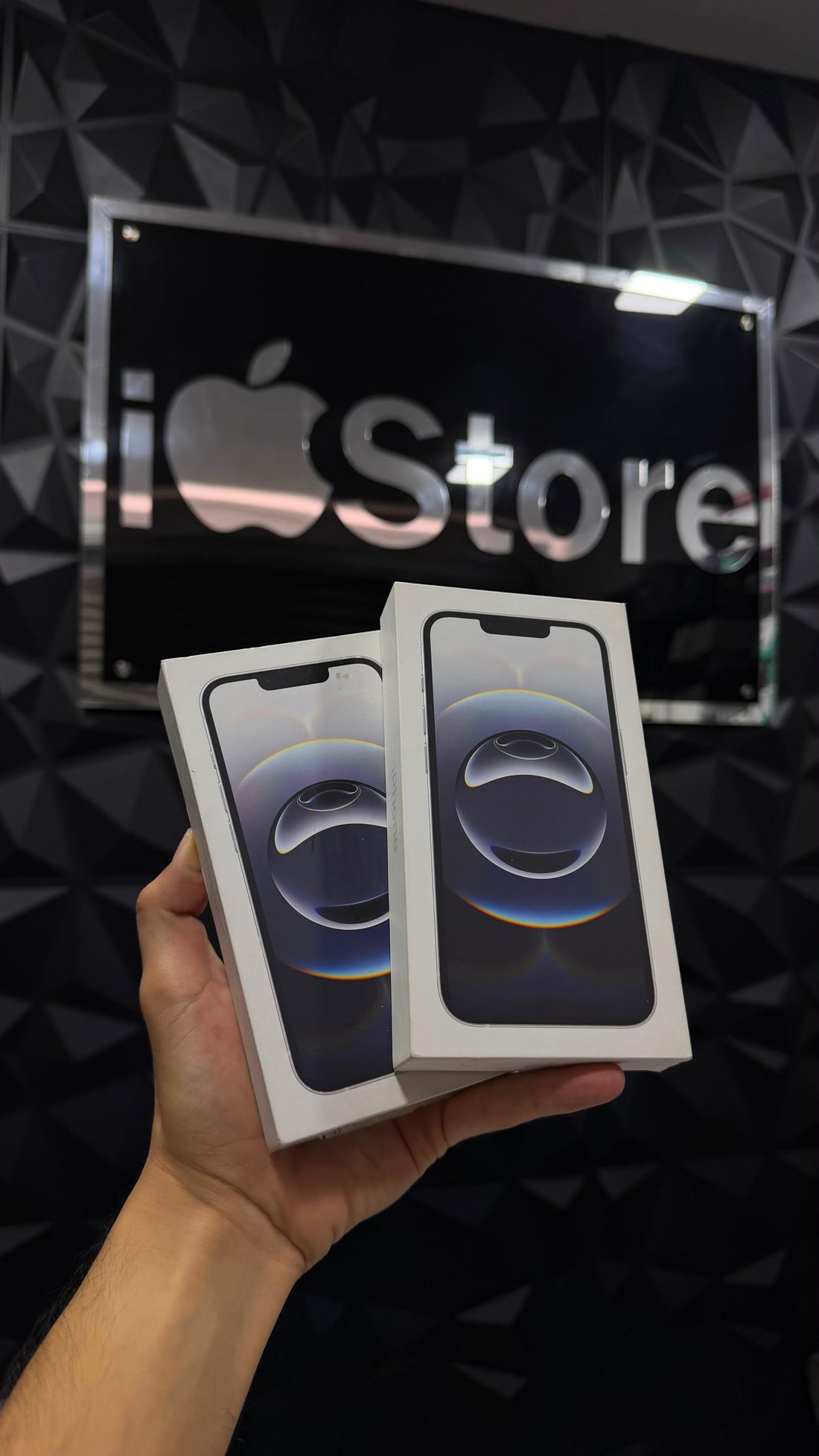 iPhone 16 e