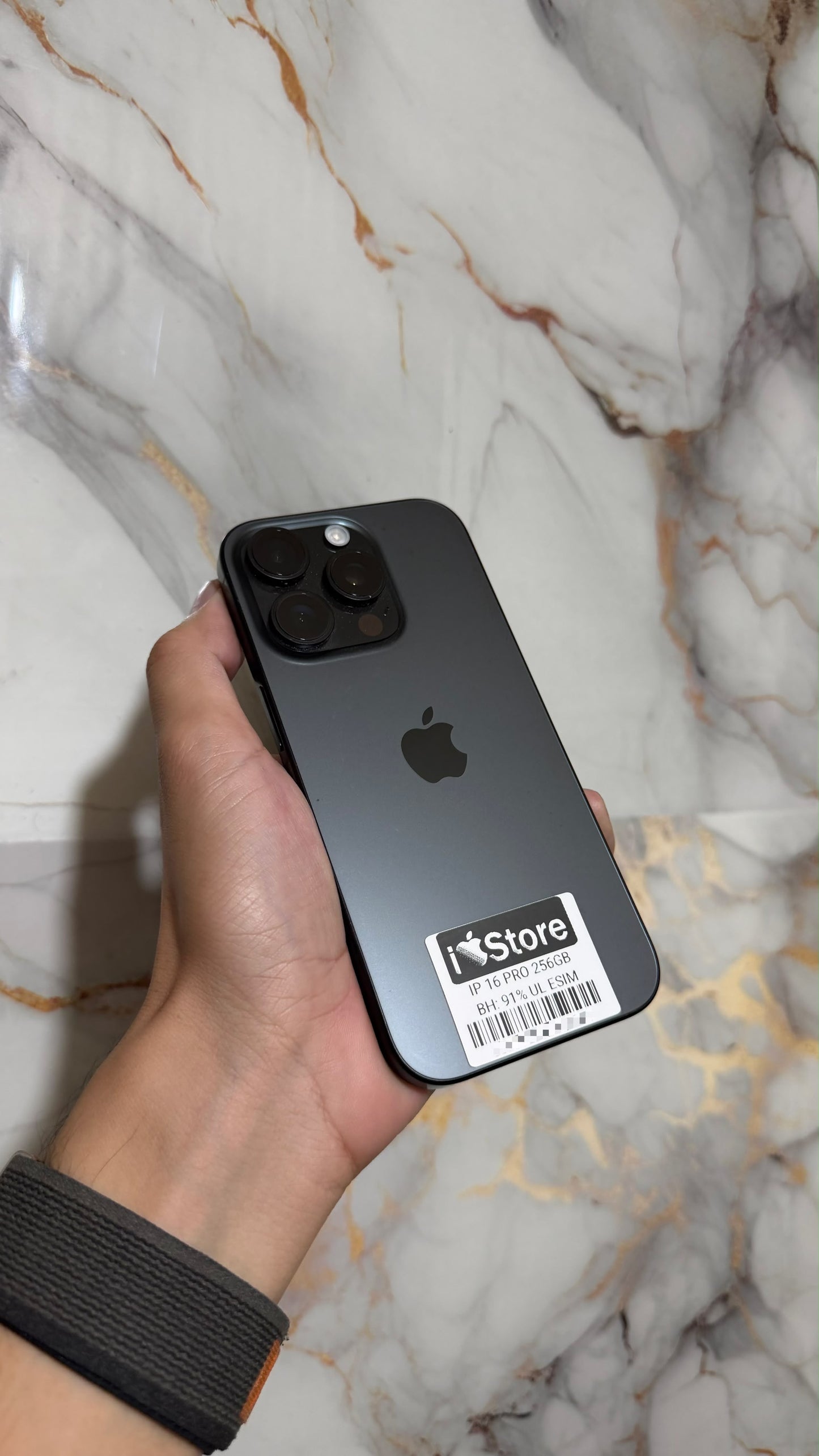iPhone 16 Pro