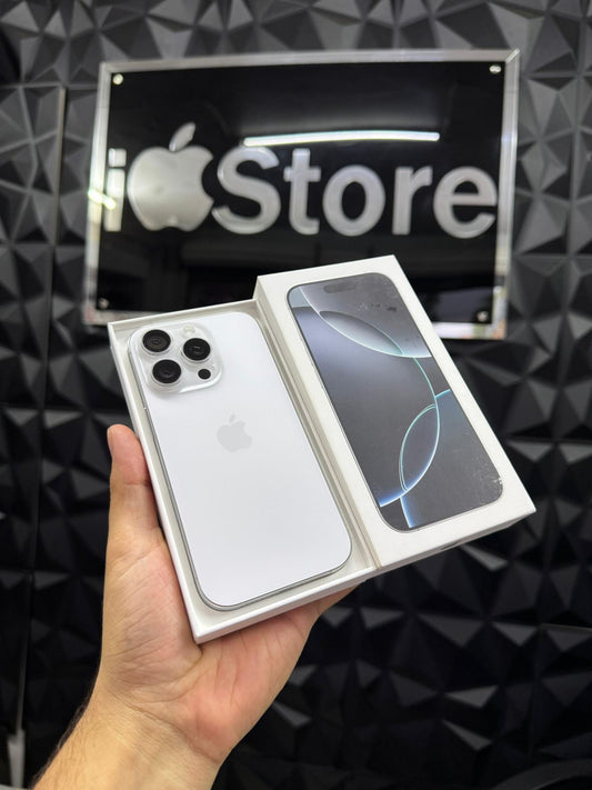iPhone 16 Pro
