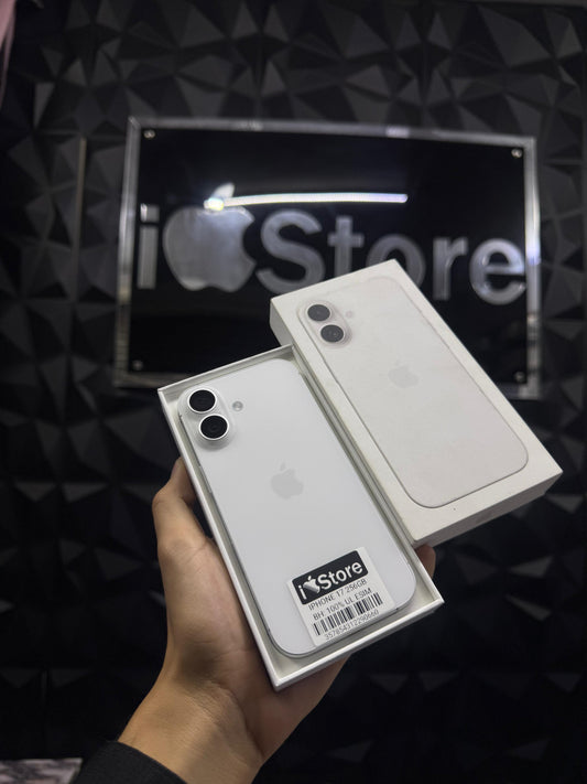 iPhone 17
