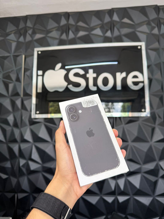 iPhone 16