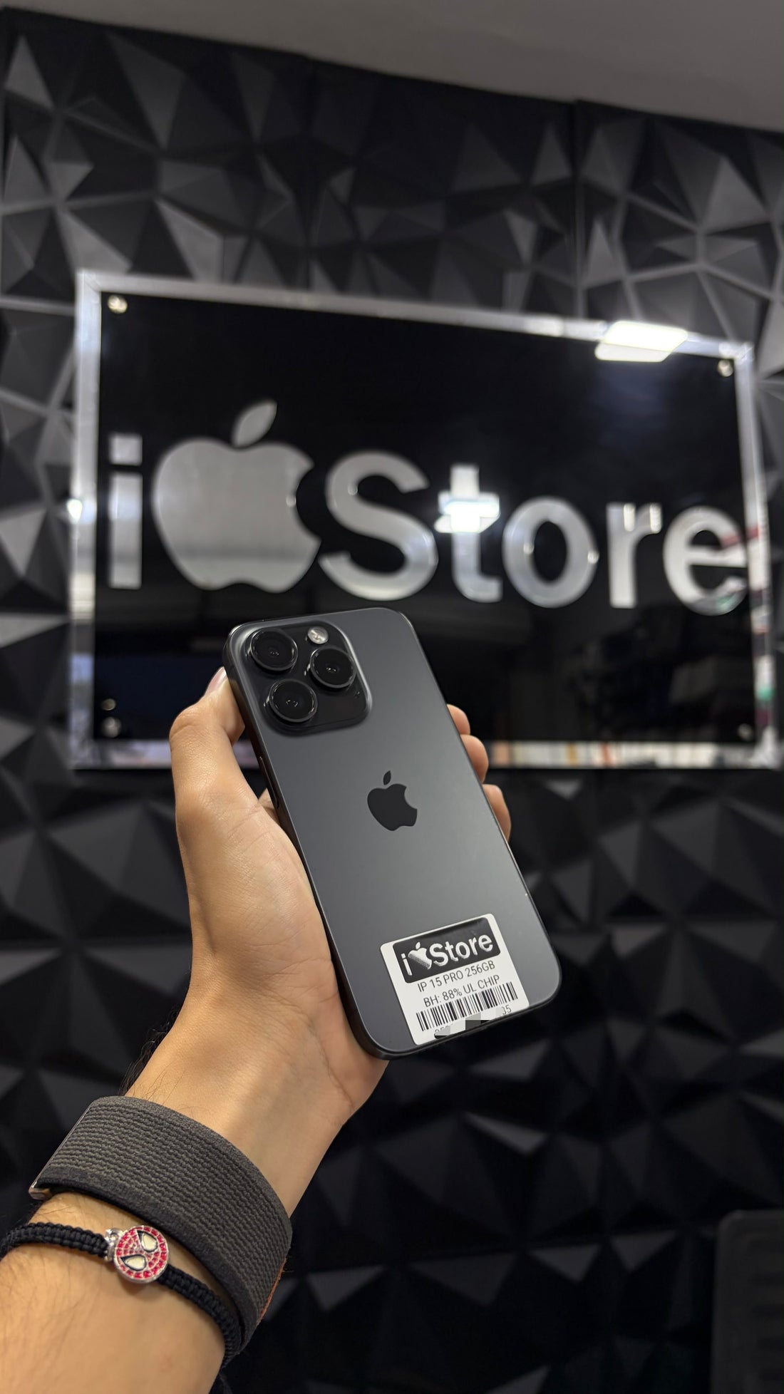 iPhone 15 Pro