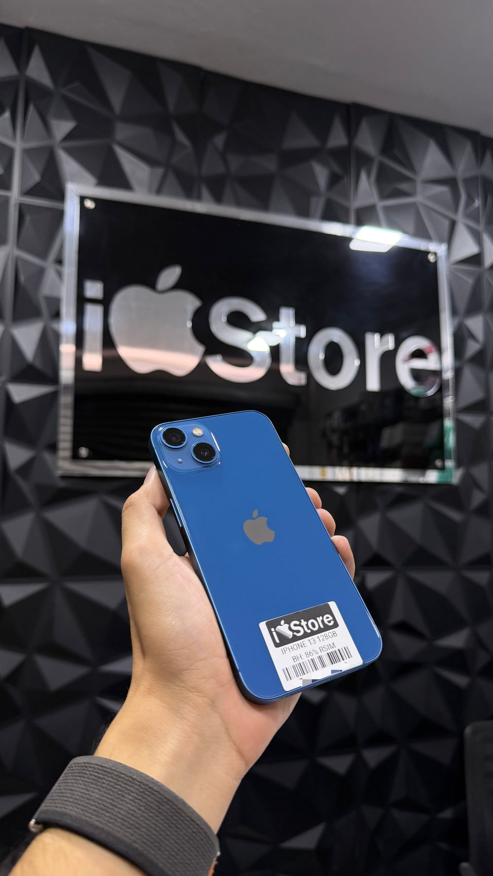 iPhone 13