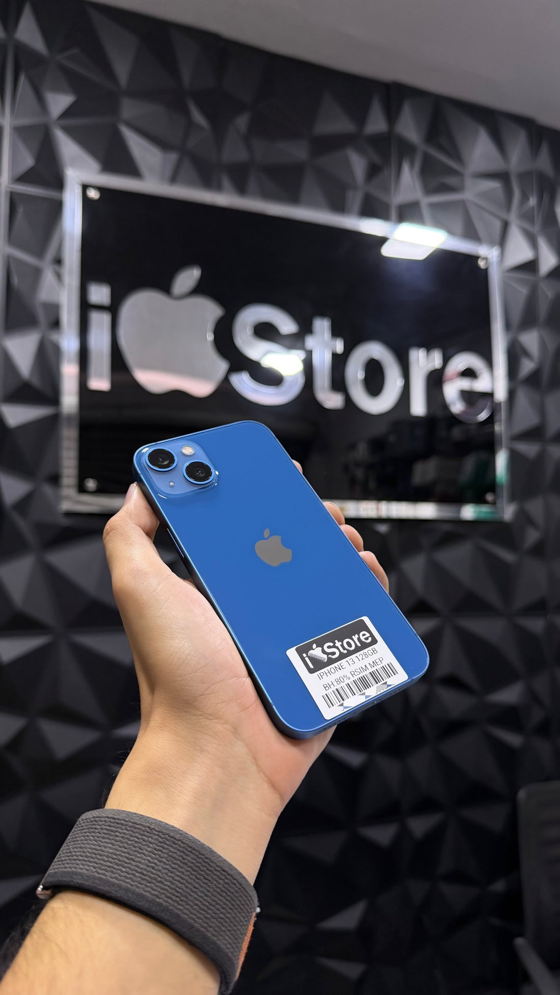 iPhone 13