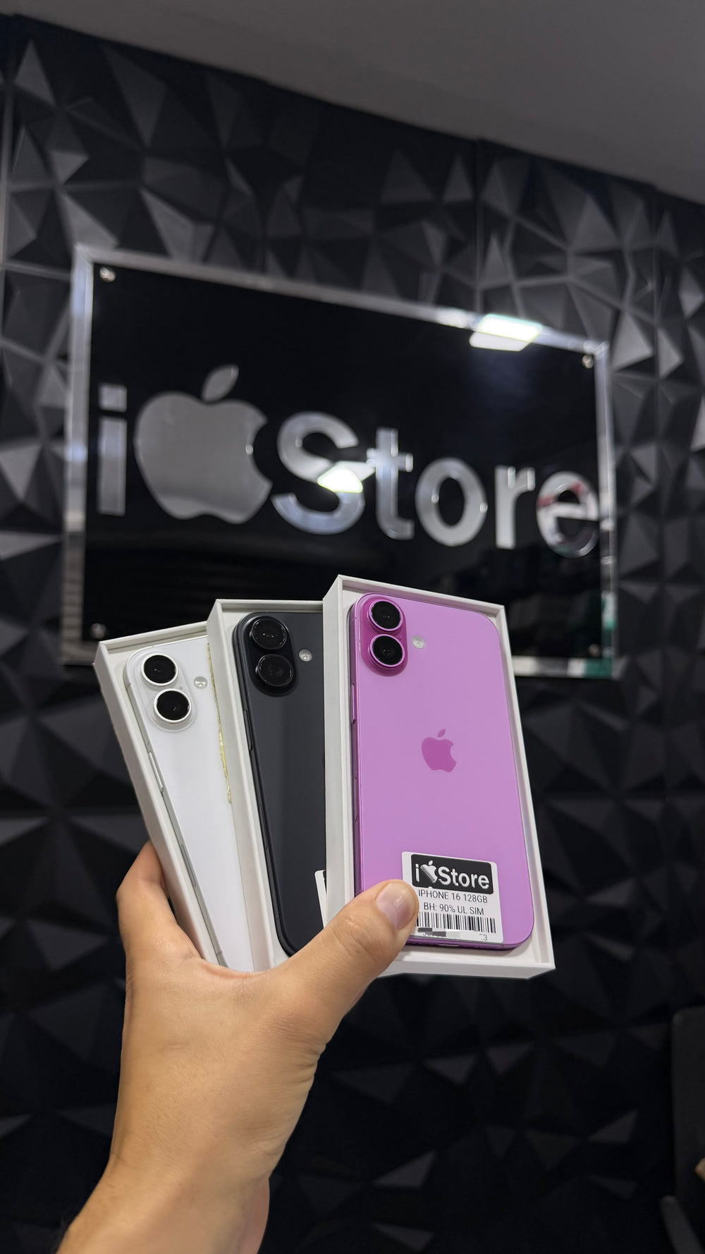 iPhone 16